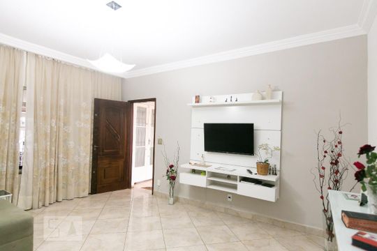 Sala de casa à venda com 3 quartos, 250m² em Jardim São Carlos (zona Leste), São Paulo