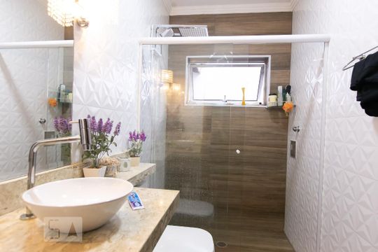 Banheiro Suíte de casa à venda com 3 quartos, 250m² em Jardim São Carlos (zona Leste), São Paulo