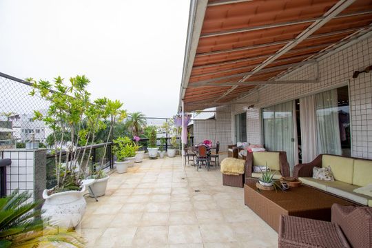 Varanda de apartamento à venda com 5 quartos, 440m² em Recreio dos Bandeirantes, Rio de Janeiro