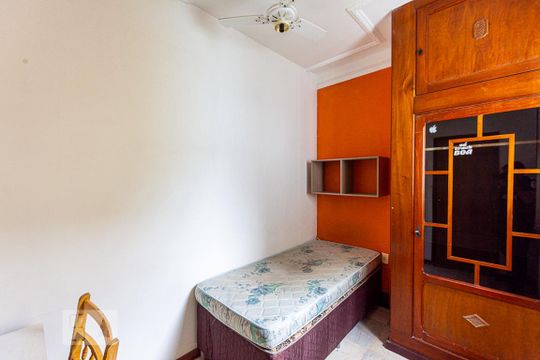 Quarto 1 de casa de condomínio à venda com 6 quartos, 140m² em Centro, Niterói