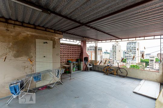 Terraço de casa de condomínio à venda com 6 quartos, 140m² em Centro, Niterói