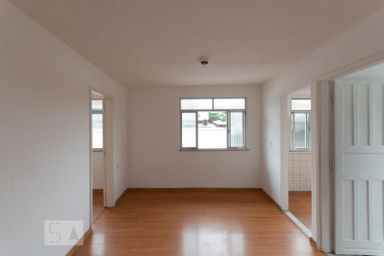 Casa de Condomínio para alugar com 2 quartos, 55m² em São Cristóvão, Rio de Janeiro