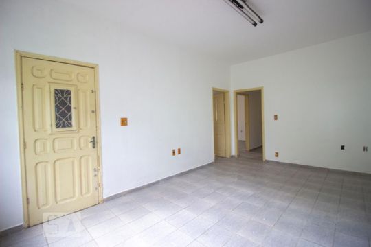 Sala de casa à venda com 2 quartos, 140m² em Chácara Urbana, Jundiaí
