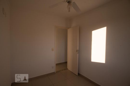 Quarto 1 de apartamento para alugar com 2 quartos, 51m² em Jardim Nova Europa, Campinas