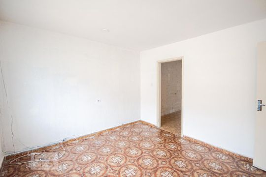 Sala de casa à venda com 6 quartos, 250m² em Vila Medeiros, São Paulo