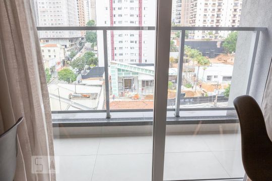 Sacada de apartamento para alugar com 1 quarto, 30m² em Pompeia, São Paulo