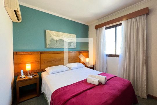 Quarto  de apartamento para alugar com 1 quarto, 54m² em Vila Olímpia, São Paulo