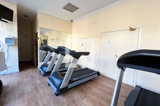 Academia de apartamento para alugar com 1 quarto, 54m² em Vila Olímpia, São Paulo