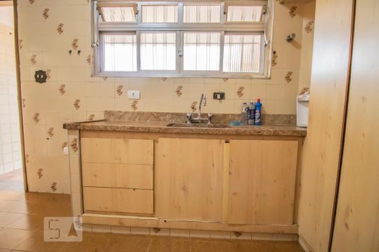 Cozinha de casa à venda com 3 quartos, 450m² em Chácara Inglesa, São Paulo