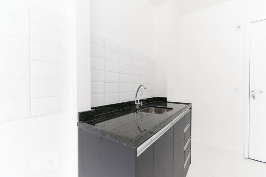 Cozinha de apartamento à venda com 1 quarto, 27m² em Vila Guarani (z Sul), São Paulo