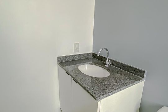 Banheiro da Suite de apartamento para alugar com 2 quartos, 63m² em Mooca, São Paulo