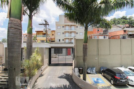 Vista da Suíte  de casa de condomínio à venda com 2 quartos, 60m² em Parque Casa de Pedra, São Paulo