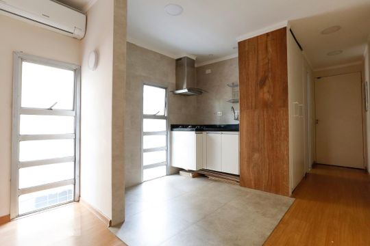 Cozinha de kitnet/studio para alugar com 1 quarto, 30m² em Bela Vista, São Paulo