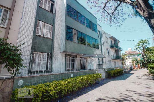 Detalhe fachada de apartamento à venda com 2 quartos, 85m² em Auxiliadora, Porto Alegre