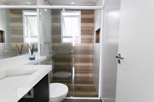 Banheiro social de apartamento à venda com 2 quartos, 64m² em Jardim América da Penha, São Paulo
