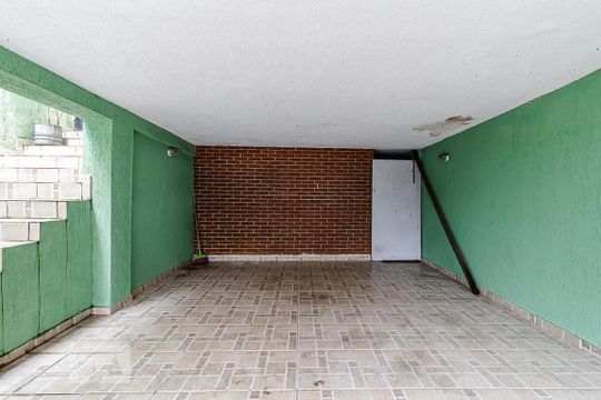 Garagem de casa à venda com 2 quartos, 100m² em Jardim Vergueiro, São Paulo