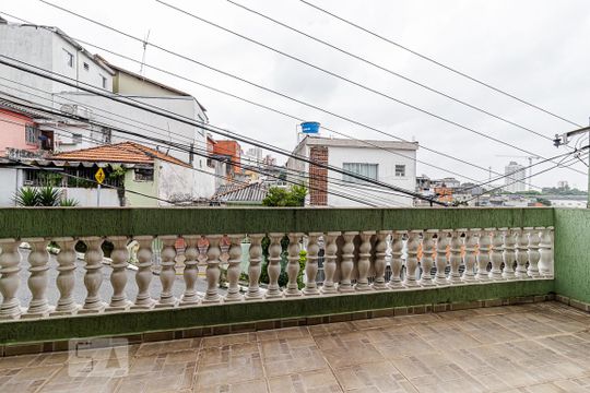 Sacada de casa à venda com 2 quartos, 100m² em Jardim Vergueiro, São Paulo