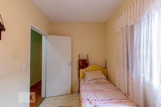 Quarto 1 Casa 2 de casa à venda com 4 quartos, 200m² em Vila Moraes, São Paulo