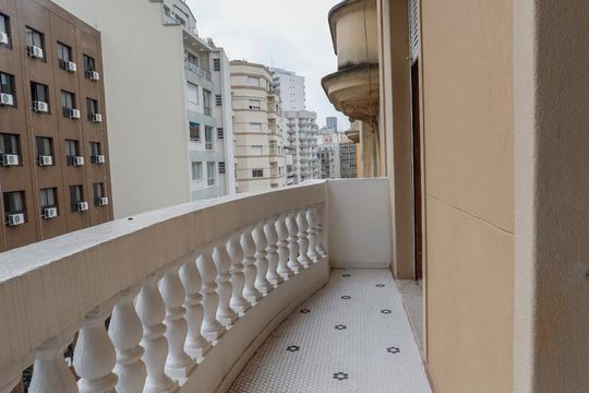 Varanda da Suíte de apartamento à venda com 2 quartos, 154m² em República , São Paulo