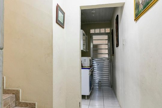 Corredor de casa à venda com 3 quartos, 181m² em Vila Carrao, São Paulo