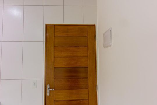 Detalhe - Sala de casa para alugar com 1 quarto, 60m² em Gramado, Cotia