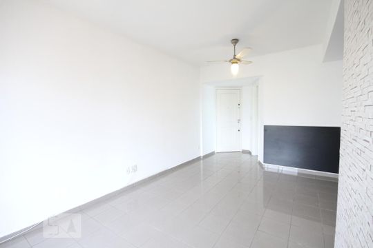 Sala de apartamento para alugar com 3 quartos, 82m² em Vila Mariana, São Paulo