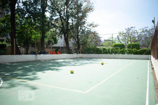 Quadra Esportiva de apartamento à venda com 2 quartos, 52m² em Jardim Botânico, Porto Alegre