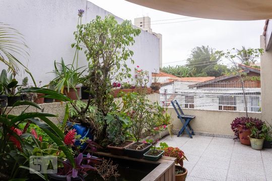 Churrasqueira de casa à venda com 4 quartos, 200m² em Vila Sao Paulo, São Paulo