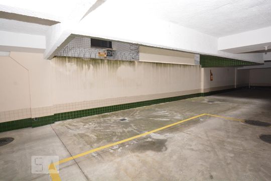 Garagem de apartamento à venda com 3 quartos, 97m² em Braz de Pina, Rio de Janeiro