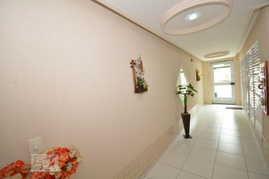 Hall de Entrada de apartamento à venda com 3 quartos, 97m² em Braz de Pina, Rio de Janeiro
