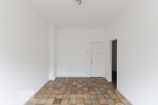 Sala de apartamento para alugar com 2 quartos, 60m² em Vila Isabel, Rio de Janeiro