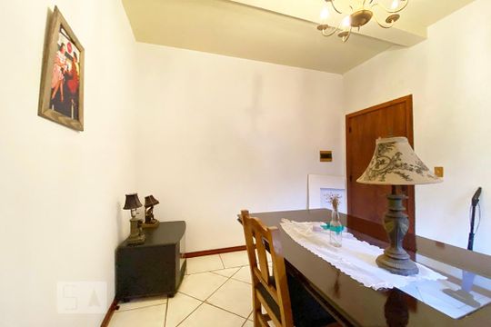 Sala de Jantar de casa à venda com 4 quartos, 200m² em Rondônia, Novo Hamburgo