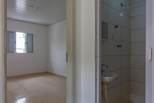 Hall Dormitórios  de casa à venda com 2 quartos, 49m² em Vila Formosa, São Paulo