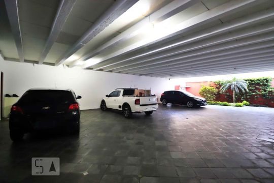 Garagem de apartamento à venda com 3 quartos, 150m² em Vila Gilda, Santo André