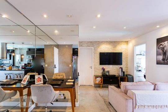 Sala de apartamento à venda com 2 quartos, 61m² em Continental, Osasco