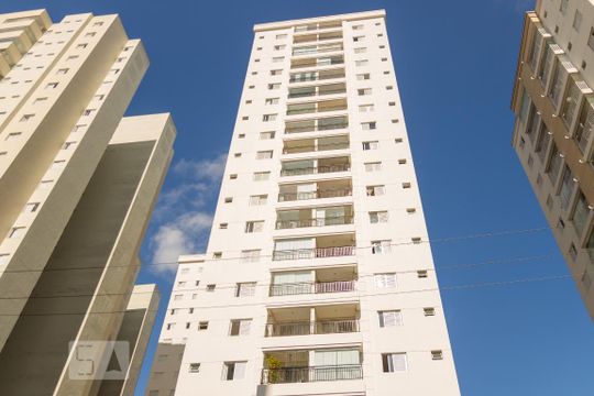 Fachada de apartamento para alugar com 2 quartos, 69m² em Olímpico, São Caetano do Sul