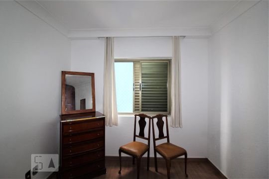 Quarto  de apartamento para alugar com 1 quarto, 45m² em Santo Antônio, São Caetano do Sul