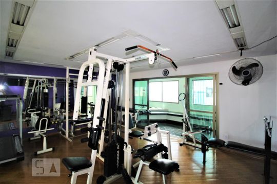 Academia de apartamento para alugar com 1 quarto, 45m² em Santo Antônio, São Caetano do Sul