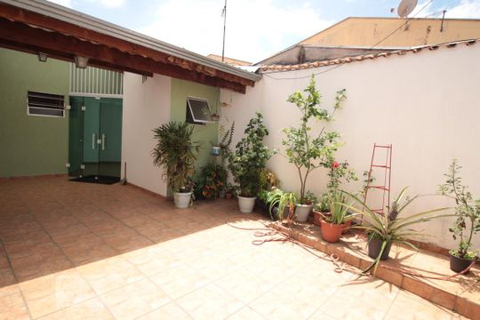 Garagem de casa à venda com 1 quarto, 60m² em Vila Arens Ii, Jundiaí