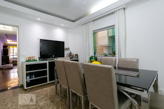 Copa de casa à venda com 3 quartos, 240m² em Água Fria, São Paulo