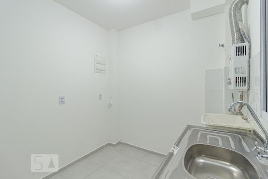 Cozinha de apartamento para alugar com 2 quartos, 47m² em Campo Grande, Rio de Janeiro