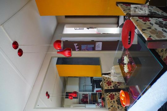 Sala de apartamento à venda com 2 quartos, 40m² em Mário Quintana, Porto Alegre