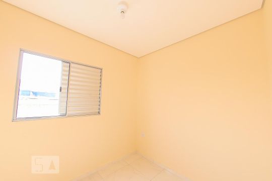 Quarto 2 de casa para alugar com 2 quartos, 85m² em Jardim São Paulo, Guarulhos