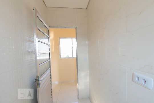 Area de Serviço de casa para alugar com 2 quartos, 85m² em Jardim São Paulo, Guarulhos