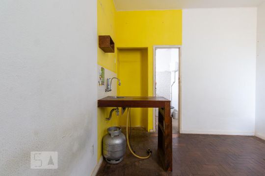 Cozinha de kitnet/studio à venda com 1 quarto, 20m² em Centro, Rio de Janeiro