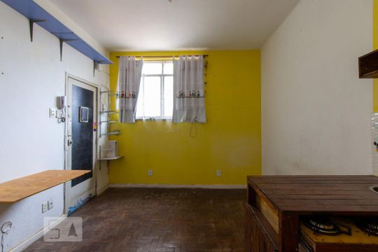 Sala de kitnet/studio à venda com 1 quarto, 20m² em Centro, Rio de Janeiro