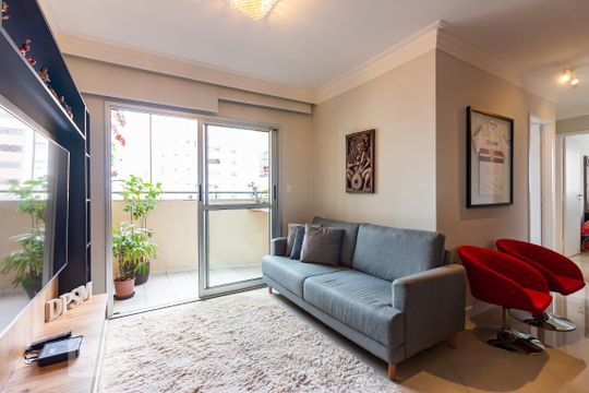 Sala de apartamento à venda com 3 quartos, 75m² em Jaguaribe, Osasco