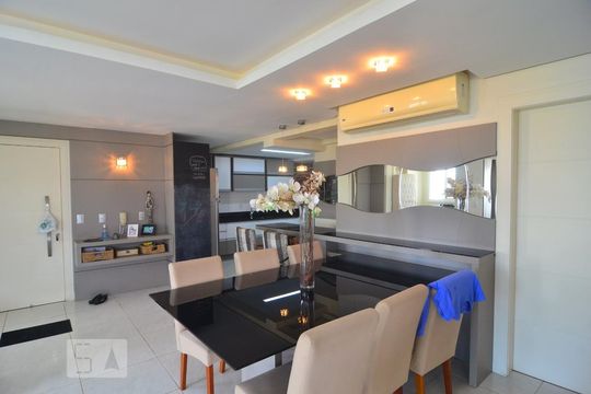 Sala de apartamento à venda com 3 quartos, 156m² em Centro, Canoas