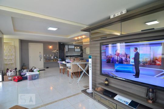 Sala de apartamento à venda com 3 quartos, 156m² em Centro, Canoas