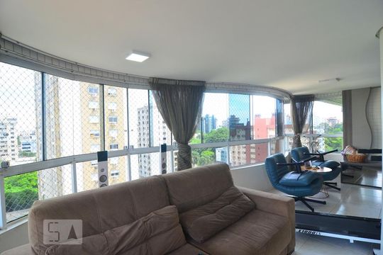 Sala de apartamento à venda com 3 quartos, 156m² em Centro, Canoas